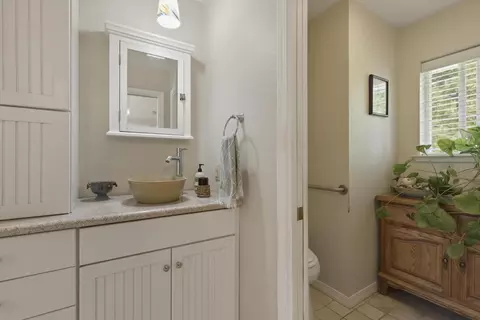 Bath - 2819 Hegan Ln, Chico, CA 95928 photo 1 of 6