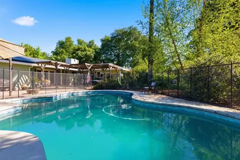 Exterior - 2819 Hegan Ln, Chico, CA 95928 photo 7 of 12