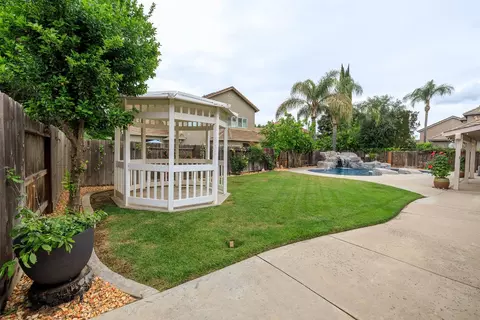 Exterior - 3513 Aristides Dr, Modesto, CA 95355 photo 8 of 21