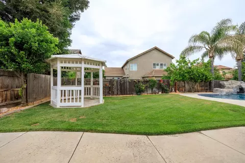 Exterior - 3513 Aristides Dr, Modesto, CA 95355 photo 9 of 21