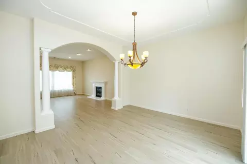 Living - 3513 Aristides Dr, Modesto, CA 95355 photo 10 of 22
