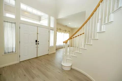 Entry Way - 3513 Aristides Dr, Modesto, CA 95355 photo 3 of 6