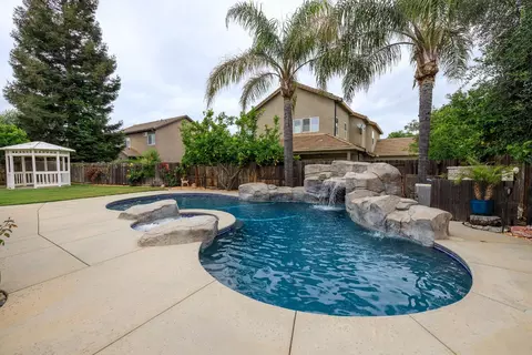 Exterior - 3513 Aristides Dr, Modesto, CA 95355 photo 12 of 21