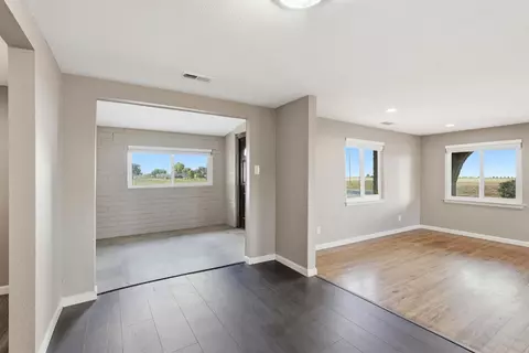 Living - 20042 N Ray Rd, Lodi, CA 95242 photo 6 of 6