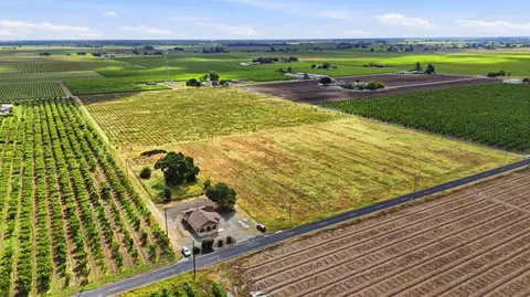 View/Area - 20042 N Ray Rd, Lodi, CA 95242 photo 5 of 11