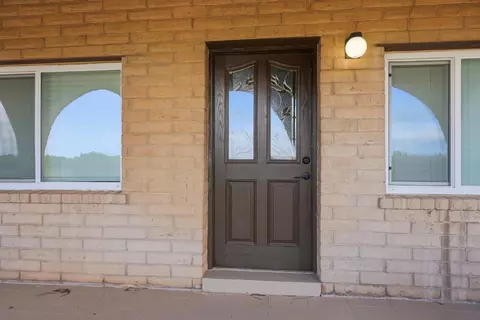 Exterior - 20042 N Ray Rd, Lodi, CA 95242 photo 5 of 12