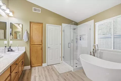 7821 Shell Beach Dr, Antelope, CA 95843 photo 25