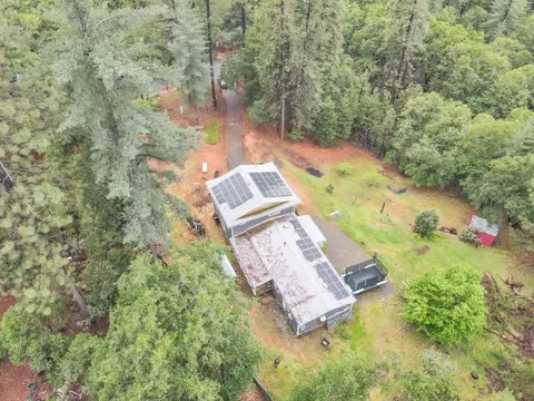 View/Area - 6210 Pine Needle Ln, Placerville, CA 95667 photo 4 of 6