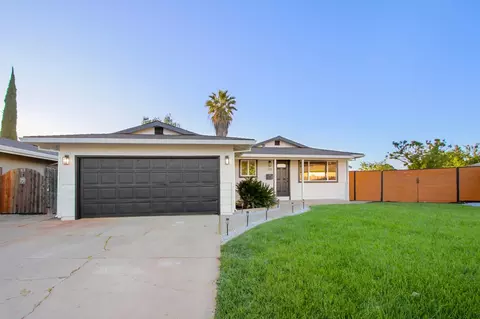 100 Inyo Pl, Woodland, CA 95695