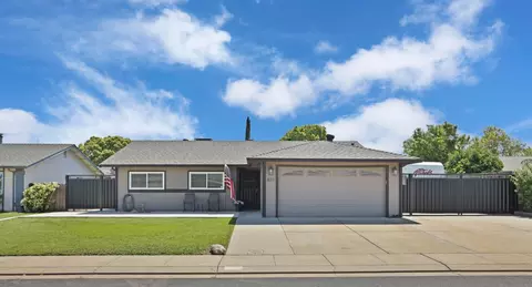 822 Buchanon Ln, Manteca, CA 95336