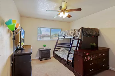 Bedroom - 822 Buchanon Ln, Manteca, CA 95336 photo 6 of 6
