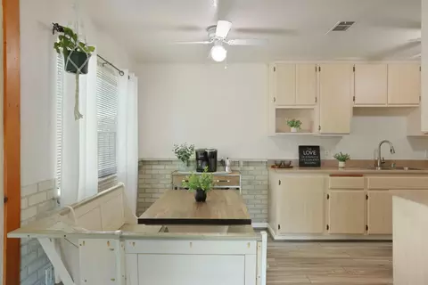 Other - 822 Buchanon Ln, Manteca, CA 95336 photo 3 of 8
