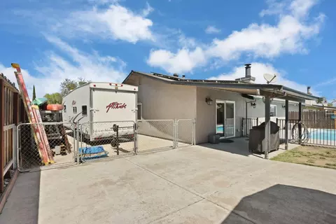Exterior - 822 Buchanon Ln, Manteca, CA 95336 photo 13 of 13