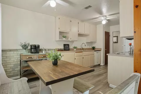 Dining - 822 Buchanon Ln, Manteca, CA 95336 photo 1 of 2
