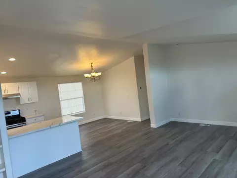 Living - 28237 S Macarthur Dr, Tracy, CA 95377 photo 3 of 5