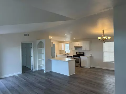 Living - 28237 S Macarthur Dr, Tracy, CA 95377 photo 5 of 5
