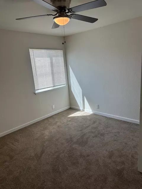 Bedroom - 28237 S Macarthur Dr, Tracy, CA 95377 photo 4 of 10