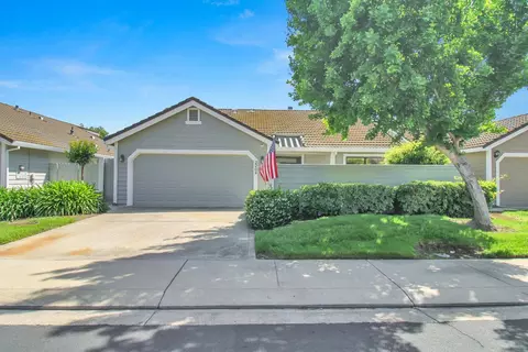 2204 Camborne Dr, Modesto, CA 95356