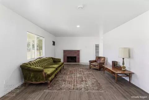 Living - 1708 Rouse Ave, Modesto, CA 95351 photo 1 of 3