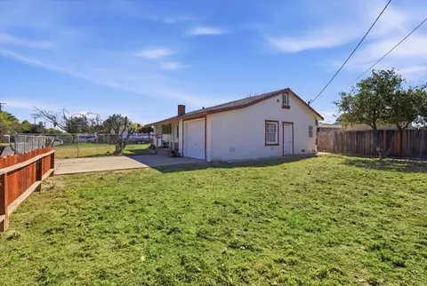 Exterior - 1708 Rouse Ave, Modesto, CA 95351 photo 5 of 6