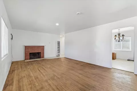Living - 1708 Rouse Ave, Modesto, CA 95351 photo 2 of 3