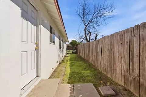 Exterior - 1708 Rouse Ave, Modesto, CA 95351 photo 4 of 6