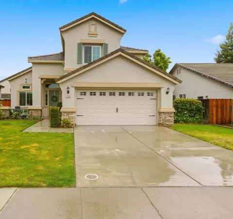 Exterior - 1754 Komenich Dr, Manteca, CA 95336 photo 2 of 7