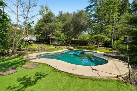 3611 Cambridge Rd, Cameron Park, CA 95682