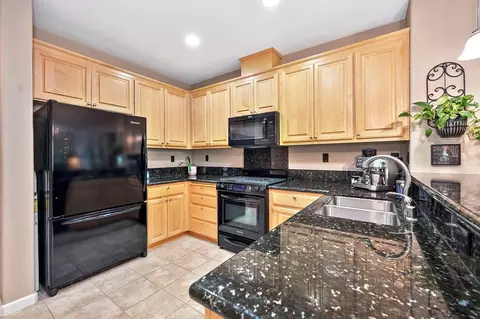 2603 Las Palomas Loop, Lincoln, CA 95648