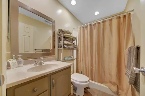 Bath - 24985 Shake Ridge Rd, Volcano, CA 95689 photo 3 of 3