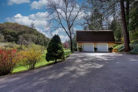 Exterior - 409 Live Oak Rd, Colfax, CA 95713 photo 7 of 29