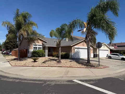 221 Shadywood Ave, Lathrop, CA 95330