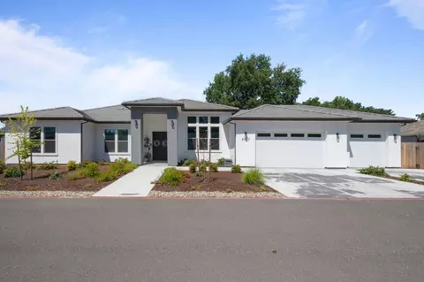 8907 Maple Hill Ln, Orangevale, CA 95662