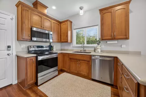 Kitchen - 5560 Ralston Way, Placerville, CA 95667 photo 5 of 6