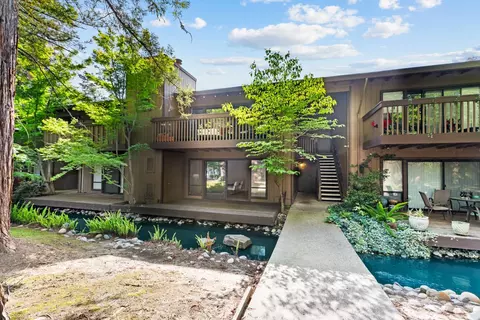 2402 Larkspur Ln #259, Sacramento, CA 95825