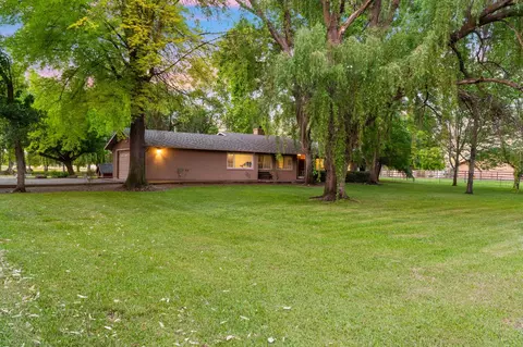 Exterior - 9475 Alta Mesa Rd, Wilton, CA 95693 photo 15 of 30