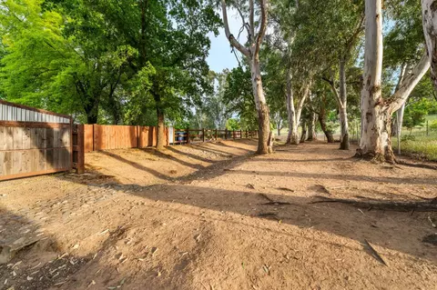 Exterior - 9475 Alta Mesa Rd, Wilton, CA 95693 photo 29 of 30