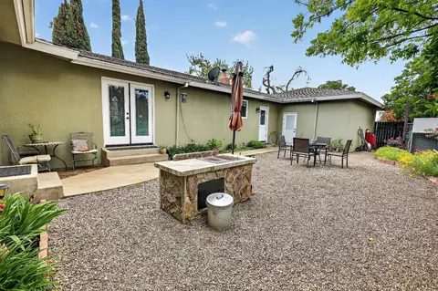 Exterior - 3276 E Olive Ave, Merced, CA 95340 photo 11 of 19