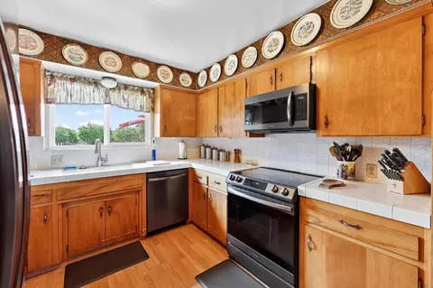 Kitchen - 3276 E Olive Ave, Merced, CA 95340 photo 3 of 3