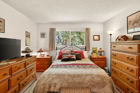 Bedroom - 3276 E Olive Ave, Merced, CA 95340 photo 6 of 10