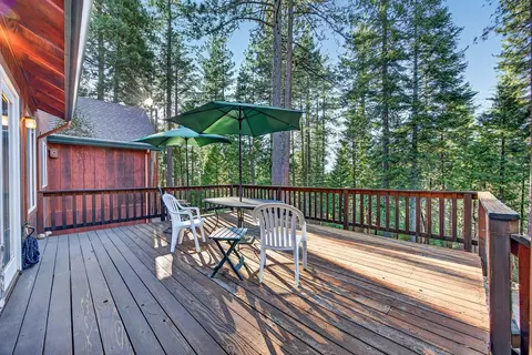 Exterior - 999 Grizzly Way, Arnold, CA 95223 photo 8 of 10
