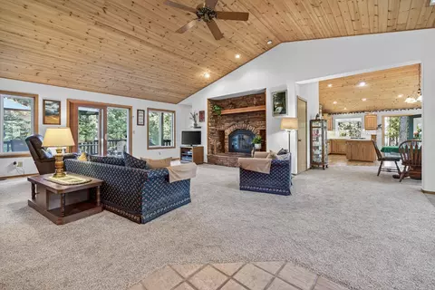 Living - 999 Grizzly Way, Arnold, CA 95223 photo 1 of 4