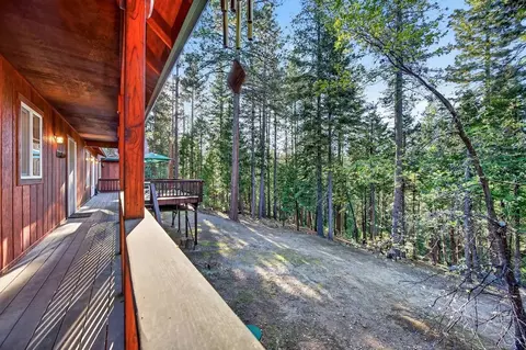 Exterior - 999 Grizzly Way, Arnold, CA 95223 photo 6 of 10