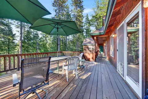 Exterior - 999 Grizzly Way, Arnold, CA 95223 photo 7 of 10