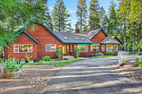 Exterior - 999 Grizzly Way, Arnold, CA 95223 photo 4 of 10