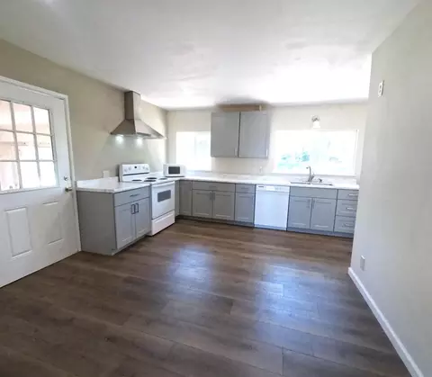 Kitchen - 21665 Manton School Rd, Manton, CA 96059 photo 1 of 4