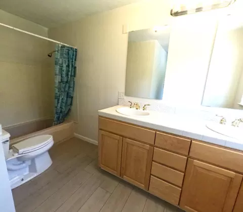 Bath - 21665 Manton School Rd, Manton, CA 96059 photo 3 of 4