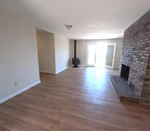 Living - 21665 Manton School Rd, Manton, CA 96059 photo 6 of 6