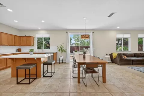 2142 Arnold Dr, Rocklin, CA 95765 photo 12