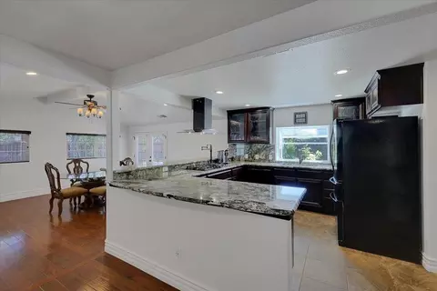 Kitchen - 5078 Western Ave, Olivehurst, CA 95961 photo 5 of 10